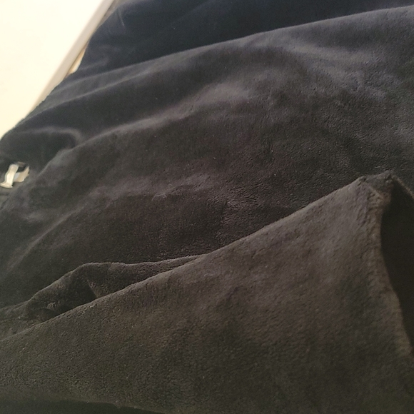 Pottery Barn Kids fuzzy top - Picture 4 of 6